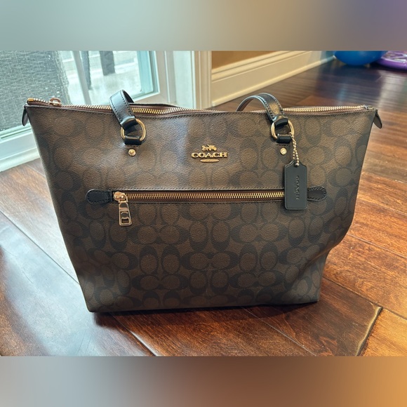Coach Handbags - Coach Dark Brown Signature Tote